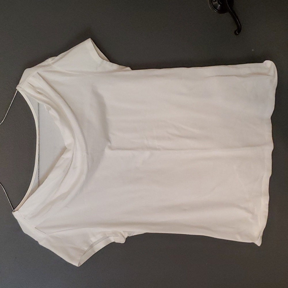 Merona T size L
